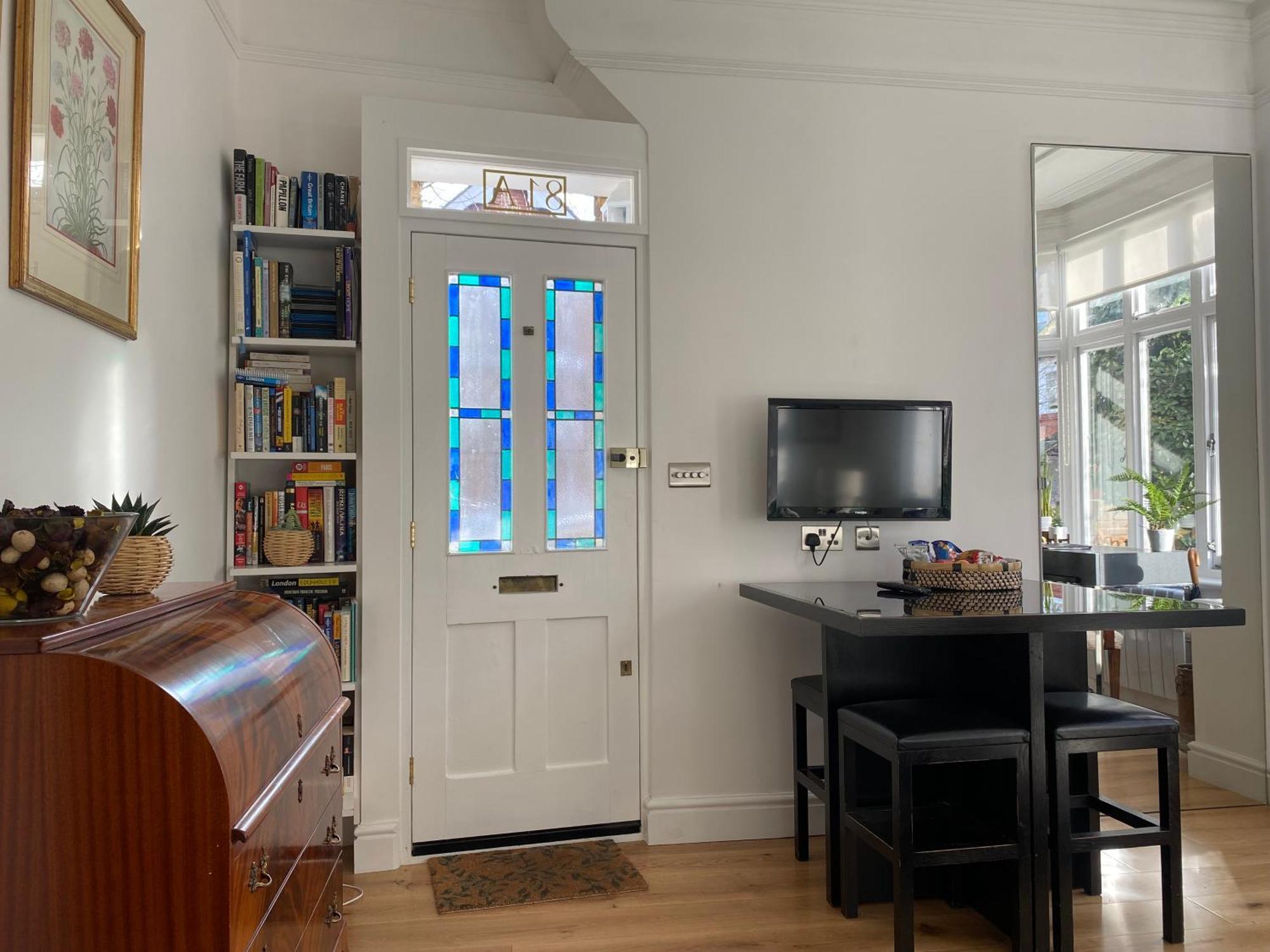 Interior Designed Flat Near Kew Botanical Gardens Daire Londra Dış mekan fotoğraf