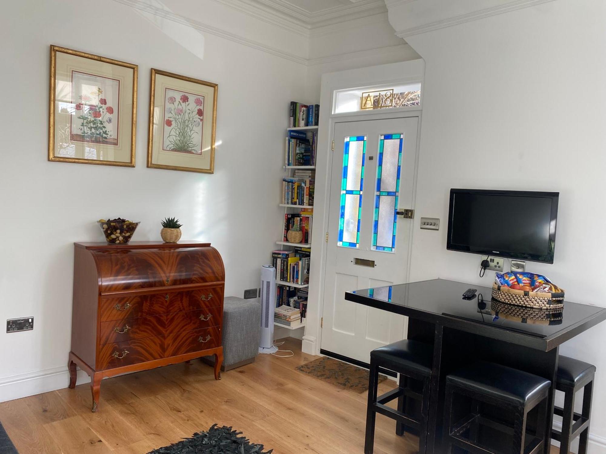 Interior Designed Flat Near Kew Botanical Gardens Daire Londra Dış mekan fotoğraf